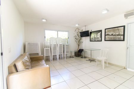 Apartamento à venda com 45m², 2 quartos e 1 vagaÁrea comum - Salão de festas 2