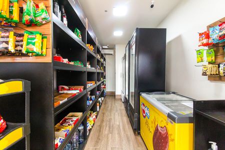 Apartamento à venda com 45m², 2 quartos e 1 vagaMini Mercado