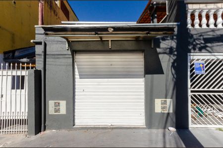 Casa à venda com 210m², 4 quartos e 2 vagasFachada