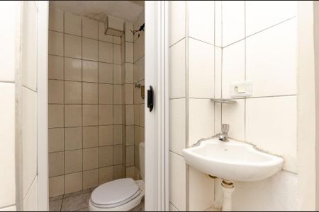 Casa à venda com 210m², 4 quartos e 2 vagasBanheiro 2 - Casa 2