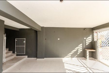 Casa à venda com 210m², 4 quartos e 2 vagasGaragem
