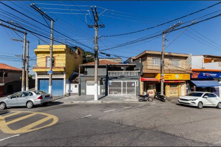 Casa à venda com 210m², 4 quartos e 2 vagasFachada