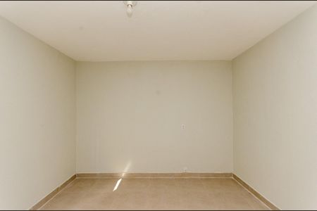 Casa à venda com 210m², 4 quartos e 2 vagasQuarto 1 - Casa 1