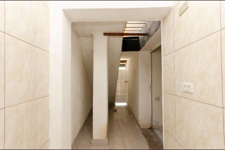 Casa à venda com 210m², 4 quartos e 2 vagasCorredor externo