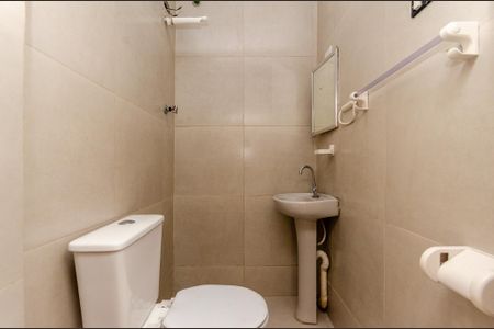 Casa à venda com 210m², 4 quartos e 2 vagasBanheiro 1 - Casa 2