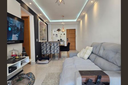 Apartamento à venda com 65m², 2 quartos e 1 vagaSala 