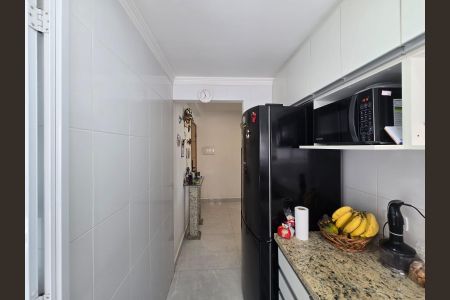 Apartamento à venda com 65m², 2 quartos e 1 vagaCozinha 