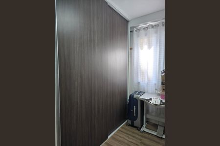 Apartamento à venda com 65m², 2 quartos e 1 vagaQuarto 02