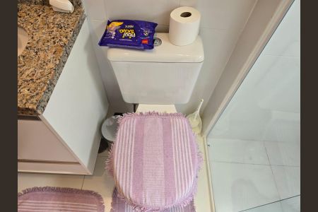 Apartamento à venda com 65m², 2 quartos e 1 vagaBanheiro Social