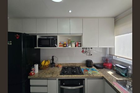 Apartamento à venda com 65m², 2 quartos e 1 vagaCozinha 