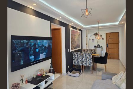 Apartamento à venda com 65m², 2 quartos e 1 vagaSala 