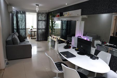 Apartamento à venda com 178m², 3 quartos e 2 vagasSALA