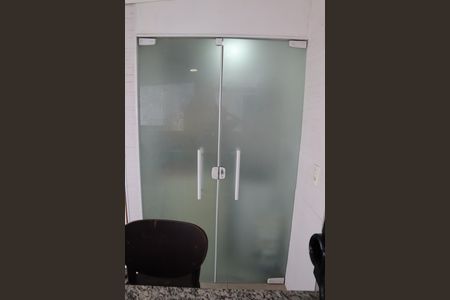 Apartamento à venda com 178m², 3 quartos e 2 vagasAREA LAVANDERIA 