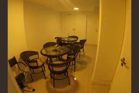 Apartamento à venda com 178m², 3 quartos e 2 vagasSALA DE REUNIOES