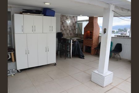 Apartamento à venda com 178m², 3 quartos e 2 vagas Apartamento à venda com 178m², 3 quartos e 2 vagasCHURRASQUEIRA