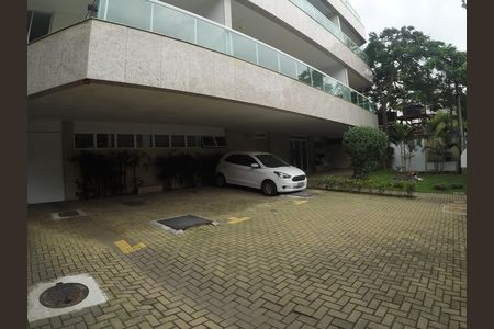 Apartamento à venda com 178m², 3 quartos e 2 vagasAREA EXTERNA  GARAGEM