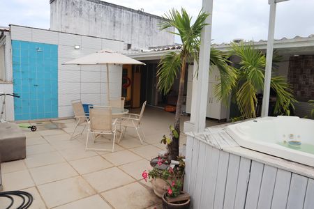Apartamento à venda com 178m², 3 quartos e 2 vagasAREA EXTERNA 