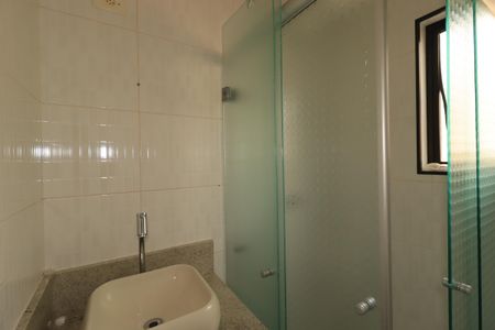 Apartamento para alugar com 80m², 3 quartos e 2 vagasBanheiro
