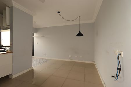 Sala de apartamento para alugar com 3 quartos, 80m² em Vila Scarpelli, Santo André