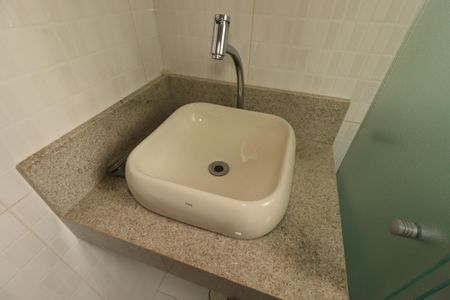 Apartamento para alugar com 80m², 3 quartos e 2 vagasBanheiro - Pia