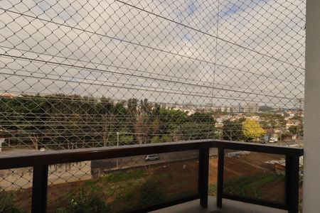 Apartamento para alugar com 80m², 3 quartos e 2 vagasSacada do Quarto 2