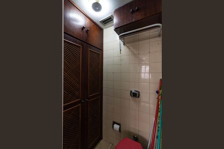 Apartamento à venda com 63m², 2 quartos e 1 vaga Apartamento à venda com 63m², 2 quartos e 1 vagaLavabo