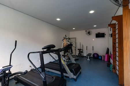 Apartamento à venda com 63m², 2 quartos e 1 vaga Apartamento à venda com 63m², 2 quartos e 1 vagaAcademia