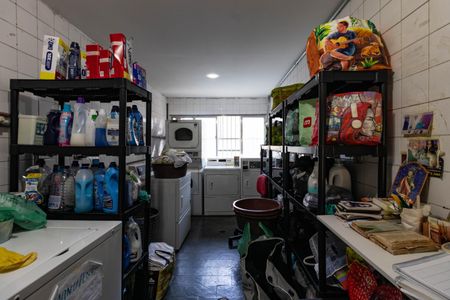 Apartamento à venda com 63m², 2 quartos e 1 vaga Apartamento à venda com 63m², 2 quartos e 1 vagaLavanderia