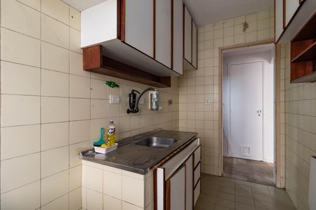 Apartamento à venda com 63m², 2 quartos e 1 vaga Apartamento à venda com 63m², 2 quartos e 1 vagaCozinha