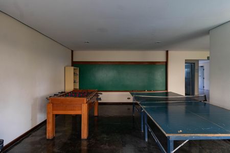Apartamento à venda com 63m², 2 quartos e 1 vaga Apartamento à venda com 63m², 2 quartos e 1 vagaSalão de jogos