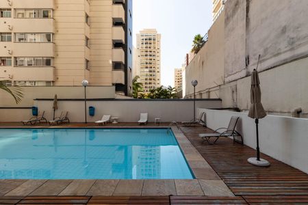 Apartamento à venda com 63m², 2 quartos e 1 vaga Apartamento à venda com 63m², 2 quartos e 1 vagaPiscina