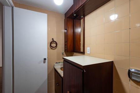 Apartamento à venda com 63m², 2 quartos e 1 vaga Apartamento à venda com 63m², 2 quartos e 1 vagaBanheiro
