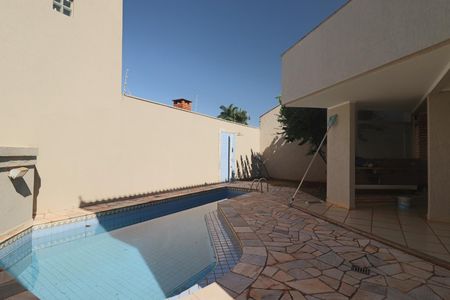 Casa para alugar com 380m², 4 quartos e 4 vagasEspaço Gourmet