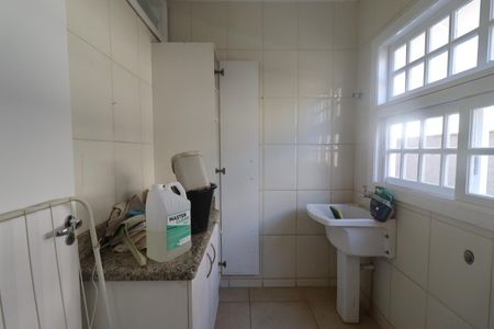 Casa para alugar com 380m², 4 quartos e 4 vagasÁrea de Serviço