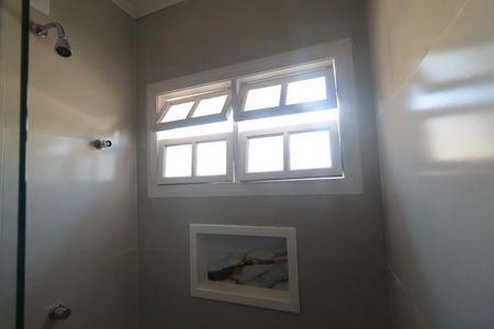 Casa para alugar com 380m², 4 quartos e 4 vagasBanheiro da Suíte 2