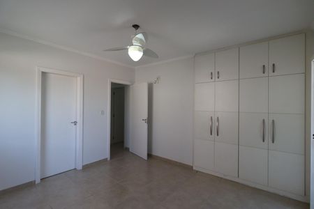 Casa para alugar com 380m², 4 quartos e 4 vagasSuíte 3