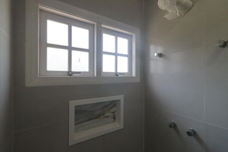 Casa para alugar com 380m², 4 quartos e 4 vagasBanheiro da Suíte 1