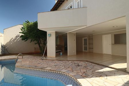 Casa para alugar com 380m², 4 quartos e 4 vagasEspaço Gourmet