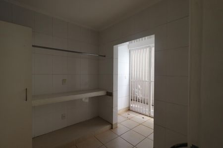 Casa para alugar com 380m², 4 quartos e 4 vagasÁrea de Serviço