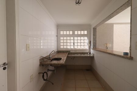 Casa para alugar com 380m², 4 quartos e 4 vagasCozinha 2