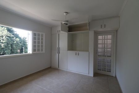 Casa para alugar com 380m², 4 quartos e 4 vagasSuíte 2