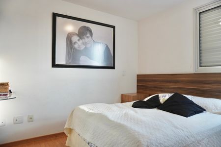 Apartamento à venda com 80m², 3 quartos e 2 vagasSuíte 