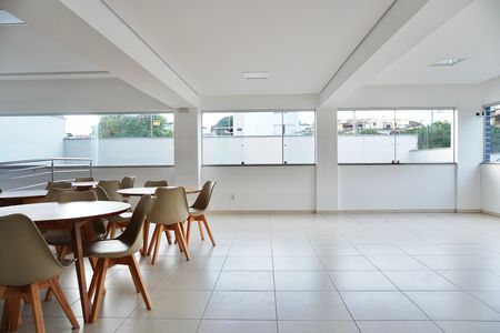 Apartamento à venda com 80m², 3 quartos e 2 vagasÁrea comum - Salão de festas