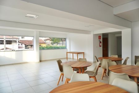 Apartamento à venda com 80m², 3 quartos e 2 vagasÁrea comum - Salão de festas