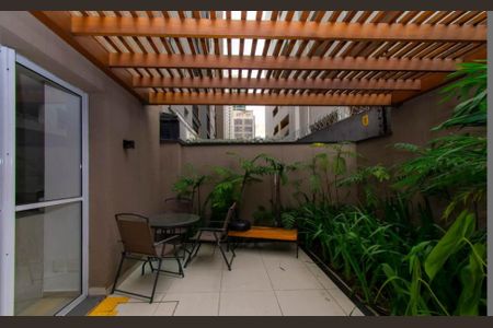 Área comum de kitnet/studio para alugar com 1 quarto, 28m² em Liberdade, São Paulo