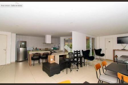 Área comum de kitnet/studio para alugar com 1 quarto, 28m² em Liberdade, São Paulo