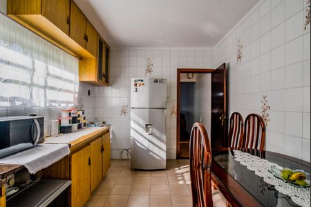 Casa à venda com 155m², 3 quartos e 2 vagasCozinha