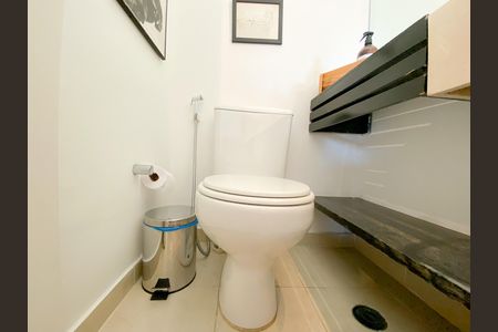 Apartamento à venda com 96m², 3 quartos e 2 vagas Apartamento à venda com 96m², 3 quartos e 2 vagasLavabo