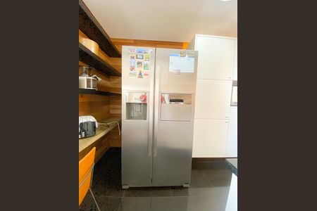 Apartamento à venda com 96m², 3 quartos e 2 vagas Apartamento à venda com 96m², 3 quartos e 2 vagasCozinha