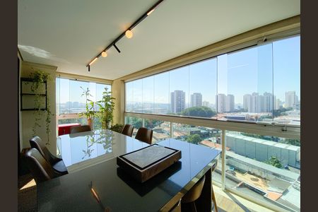 Apartamento à venda com 96m², 3 quartos e 2 vagas Apartamento à venda com 96m², 3 quartos e 2 vagasVaranda Gourmet